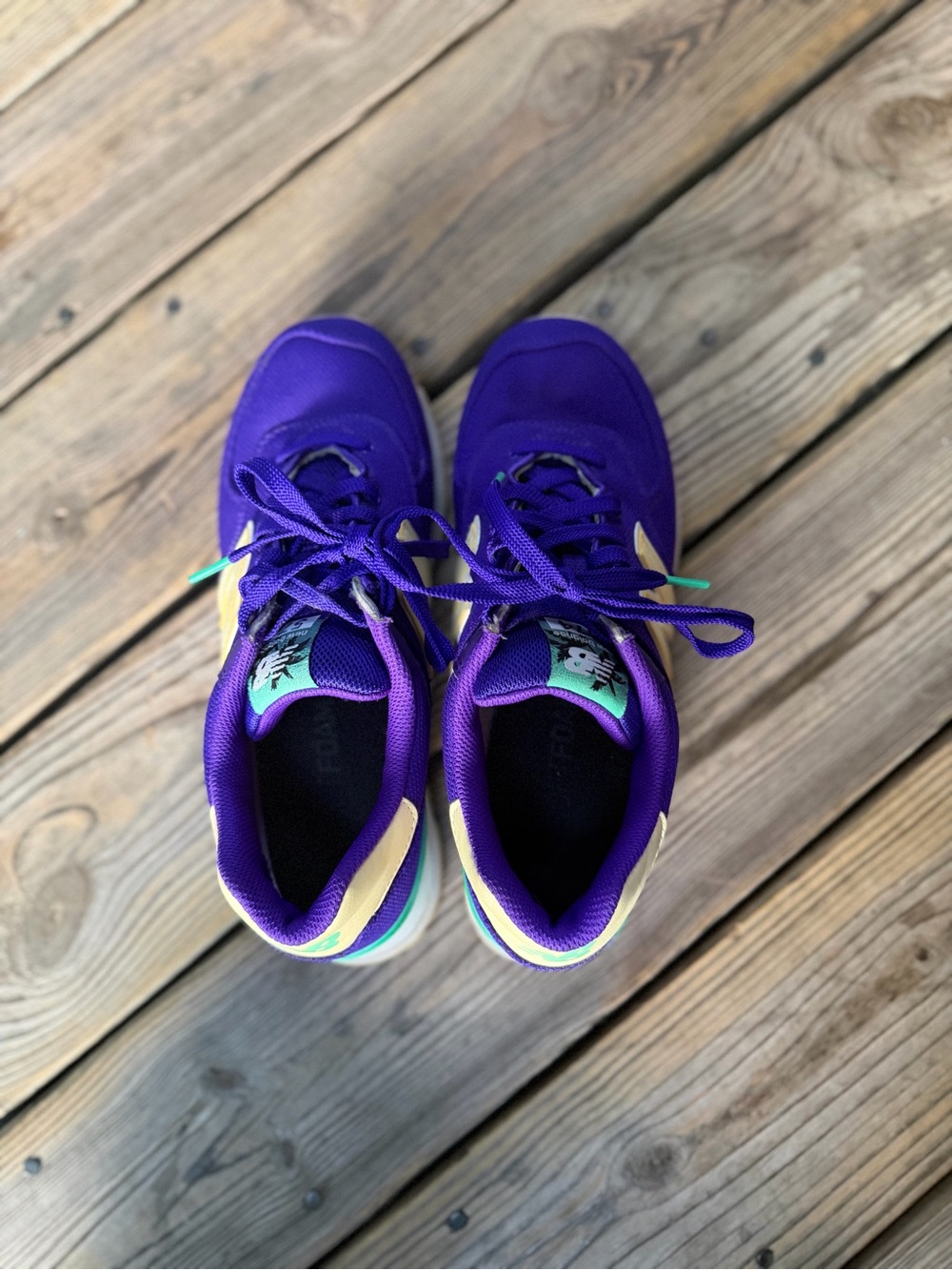 New Balance Women’s 574 Miami Palms Sneakers – Size 10 💜💚 - Picture 3 of 7